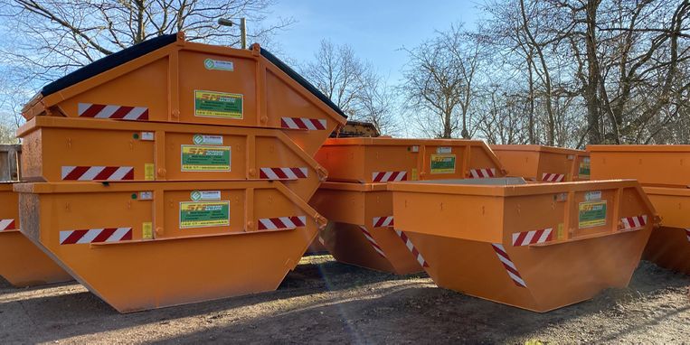 Tankstelle Schwarz Container