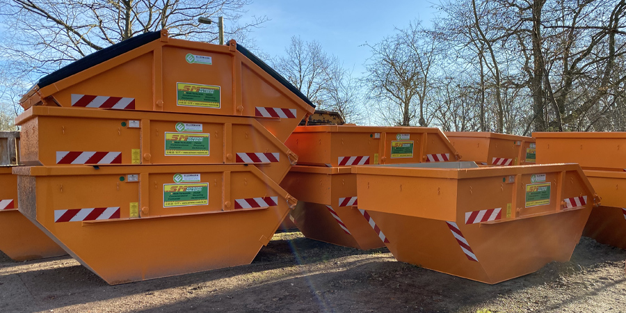 Tankstelle Schwarz Container