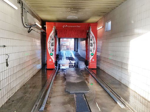 Schwarz Malente Heizöl, Container-Service und Tankstelle Waschanlage